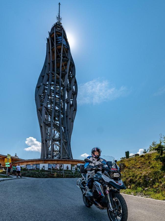 Ferienwohnungen Panorama Harrys Bike Tours วิลลาค ภายนอก รูปภาพ